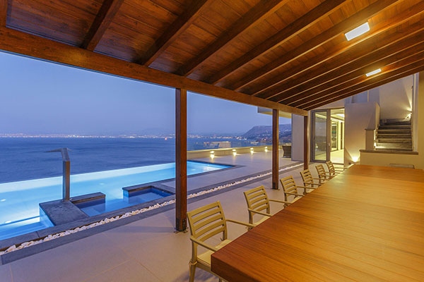 Amfitriti Luxury Villa