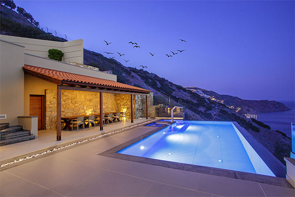 Amfitriti Luxury Villa