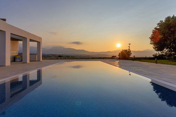 Diktamon Luxury Villa Finikia