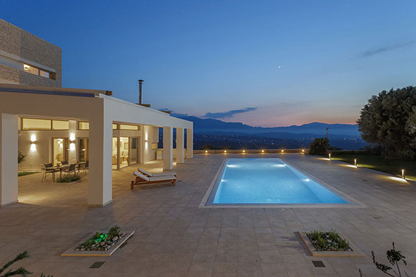 Diktamon Luxury Villa Finikia